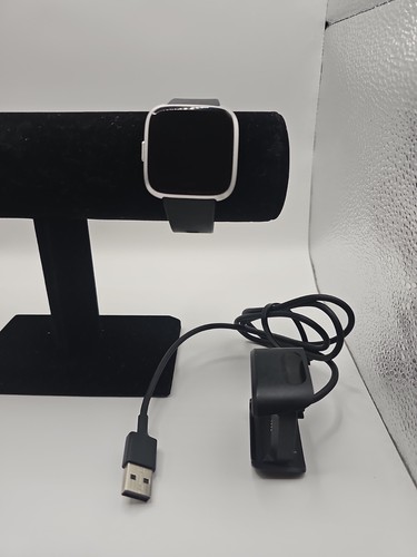 Fitbit versa lite - versa, fb415